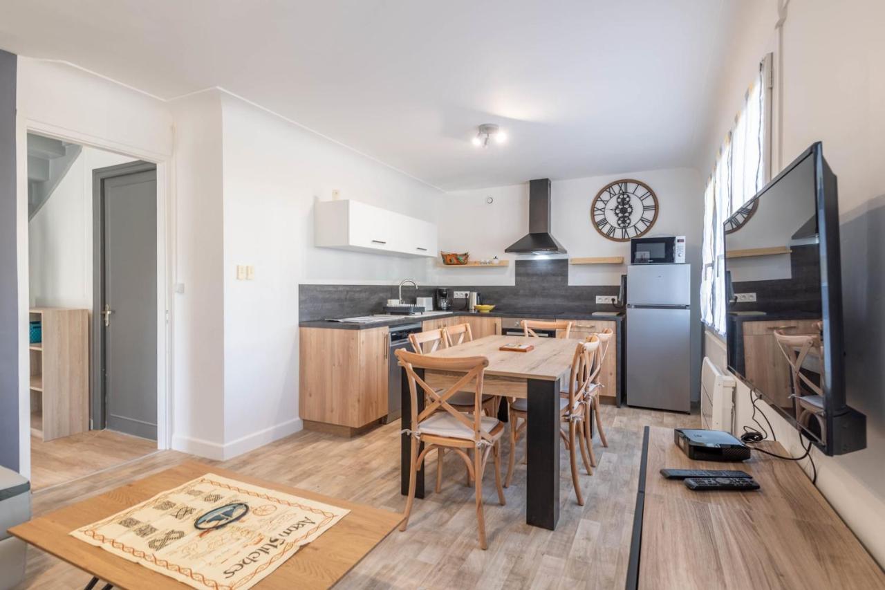 Casa a schiera in posizione ideale con 3 camere da letto parcheggio e giar Annecy Esterno foto