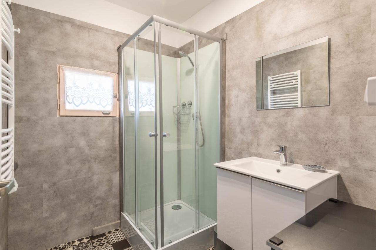 Casa a schiera in posizione ideale con 3 camere da letto parcheggio e giar Annecy Esterno foto