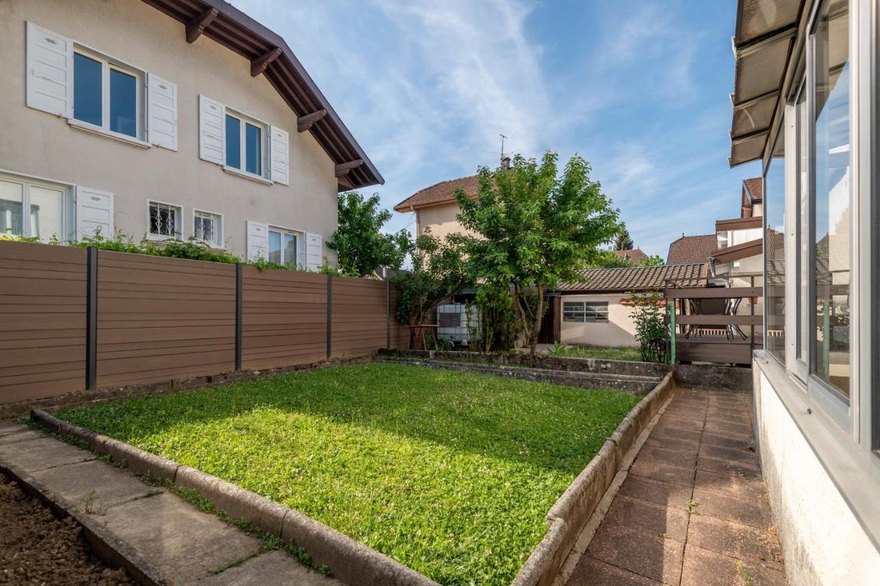 Casa a schiera in posizione ideale con 3 camere da letto parcheggio e giar Annecy Esterno foto